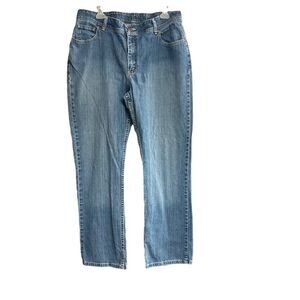 LEE RIDERS Women’s Jeans Blue‎ Size 18 M Inseam 30”Rise 11.5